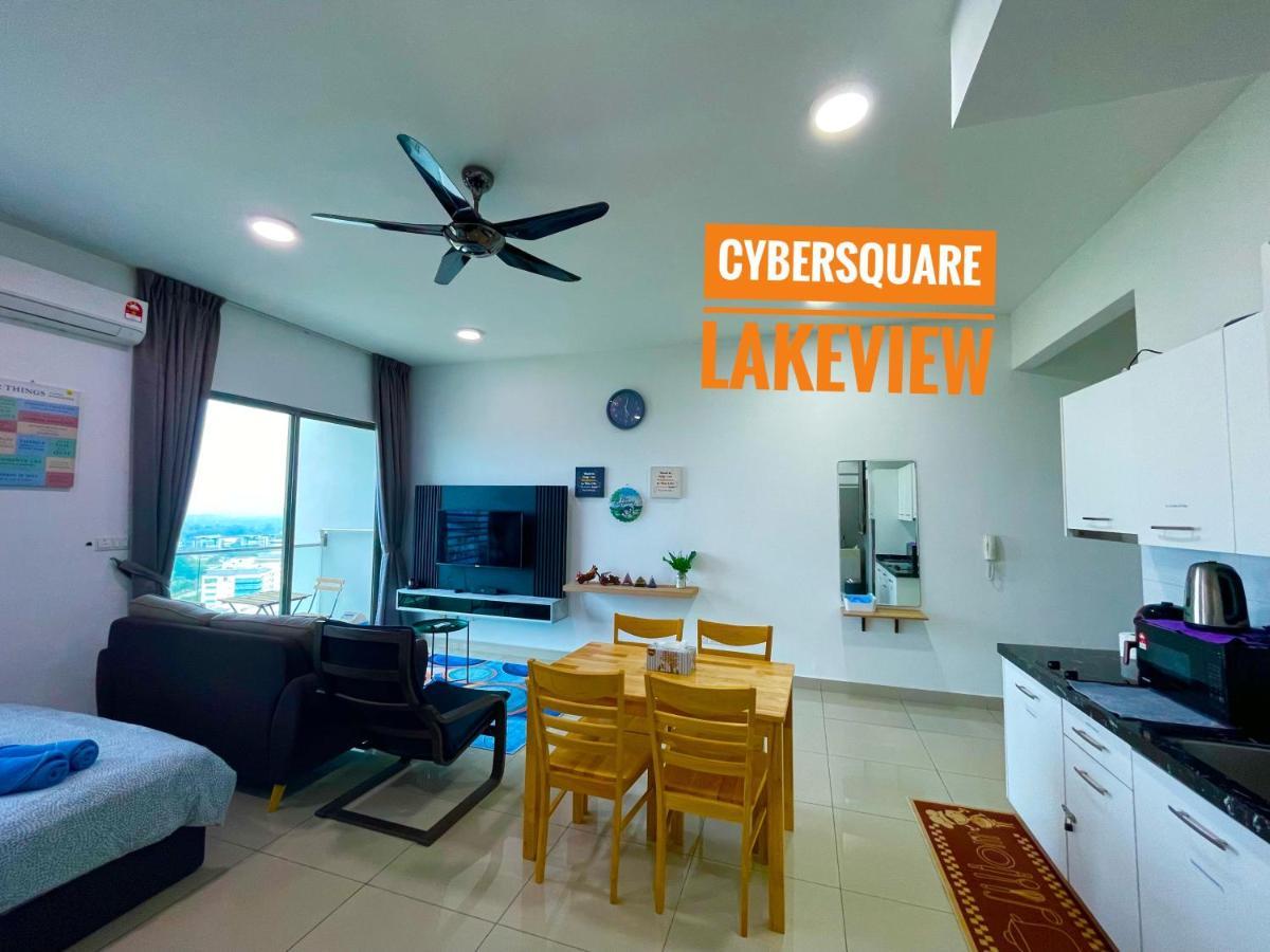 Cybersquare Lakeview With Netflix And Disney Hotstar ไซเบอร์จายา ภายนอก รูปภาพ